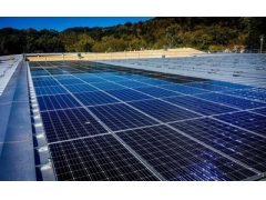 光伏新能源助力碳中和 ——山东港口青岛港为绿色智慧港口新能源应用